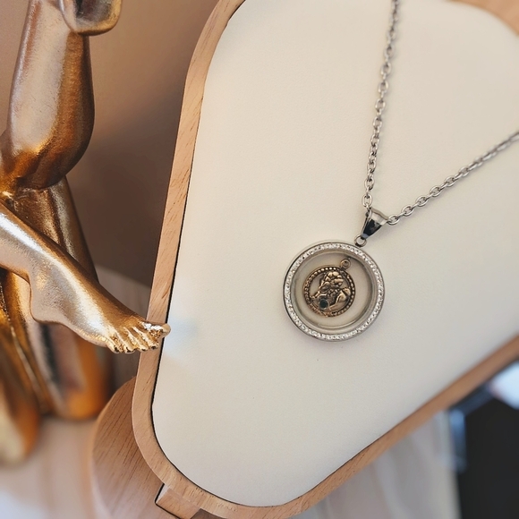 💥 Aries Zodiac Necklace – Bold, Fiery, and Fearless! - Picture 6 of 10